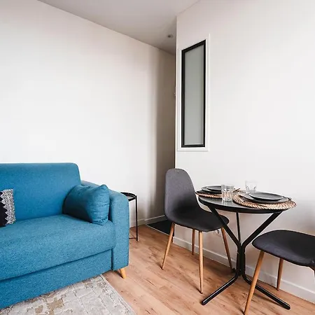 D'architecte Design Proche Paris شقة فَنسين