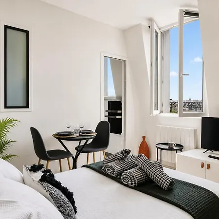 D'architecte Design Proche Paris فَنسين